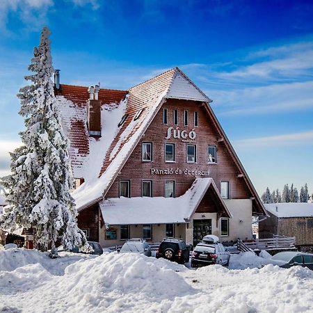 Sugo Panzio Madarasi Hargita Hotel Izvoare  Exterior photo
